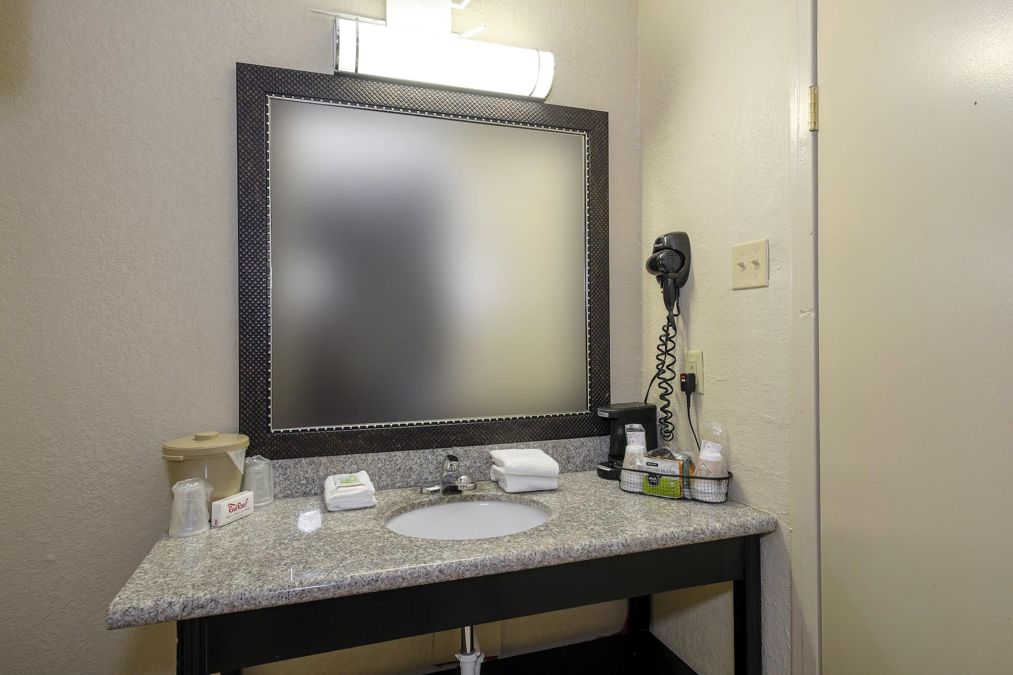 Red Roof Inn Hot Springs Bagian luar foto