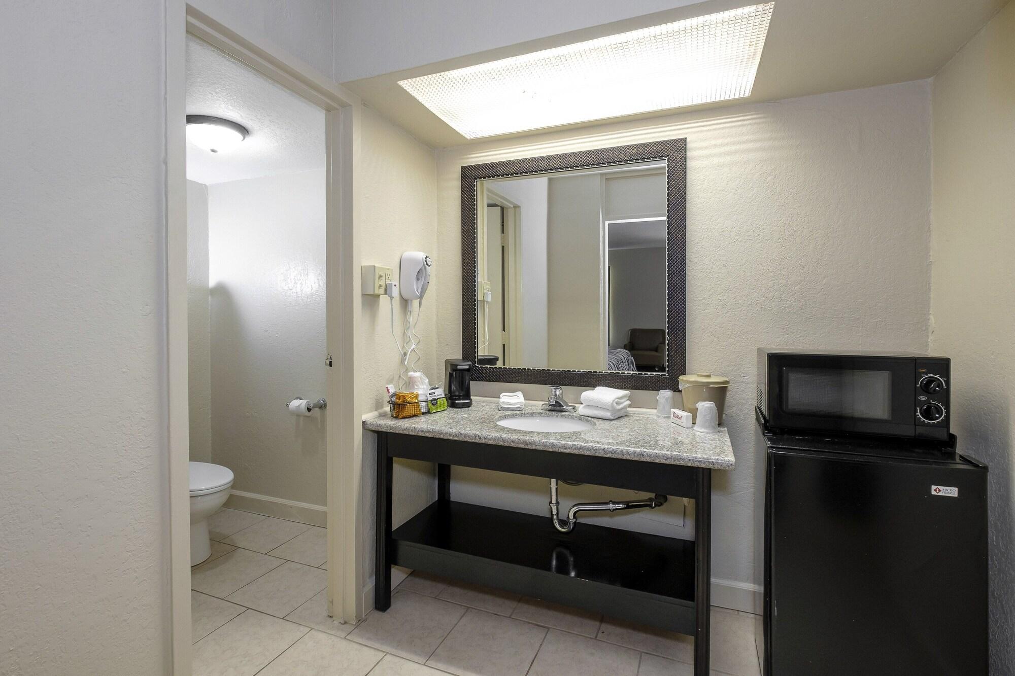 Red Roof Inn Hot Springs Bagian luar foto